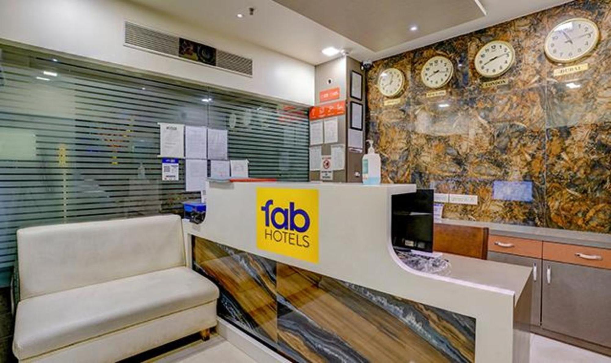 Fabexpress Veera Residency Hotel Mumbai Bagian luar foto