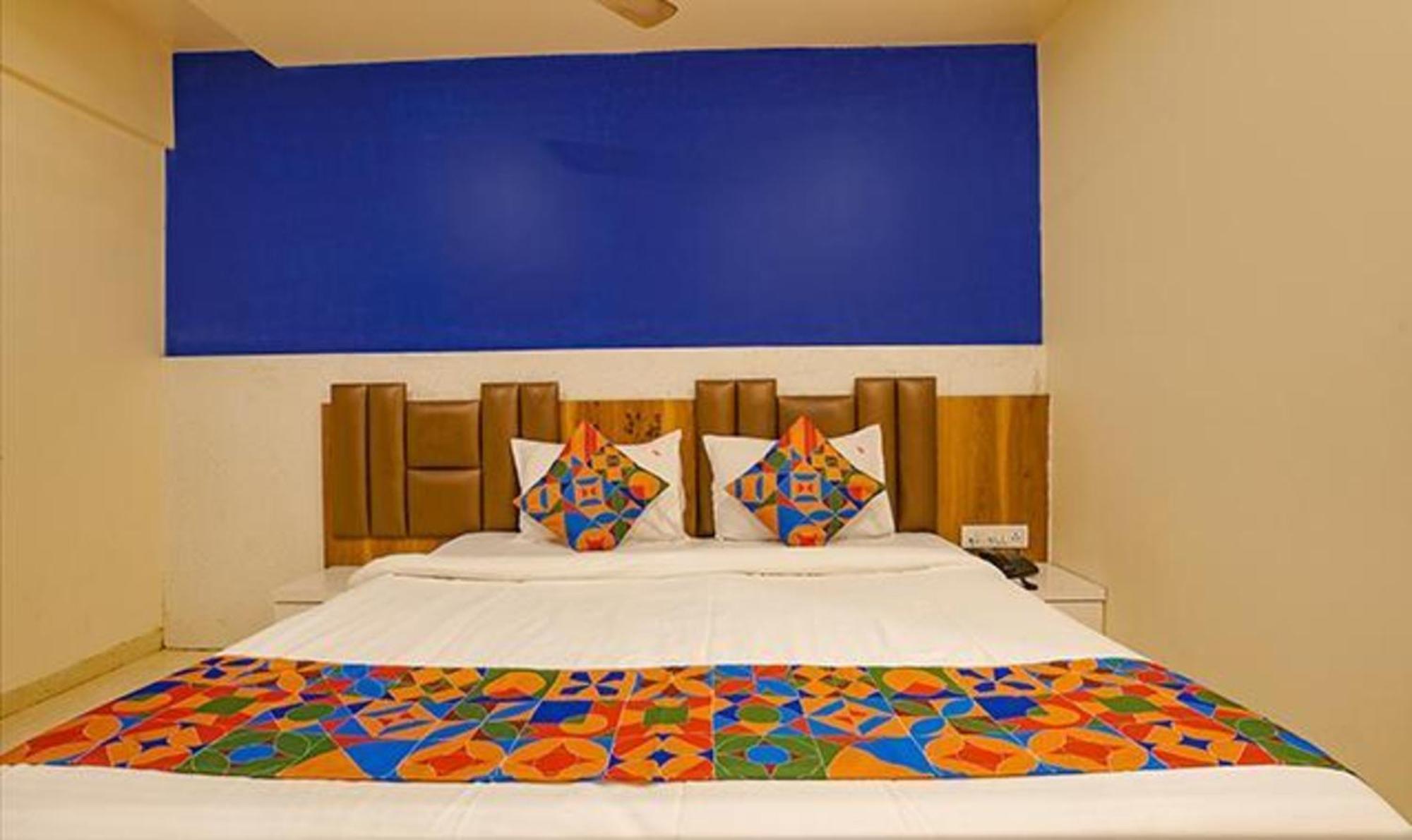 Fabexpress Veera Residency Hotel Mumbai Bagian luar foto