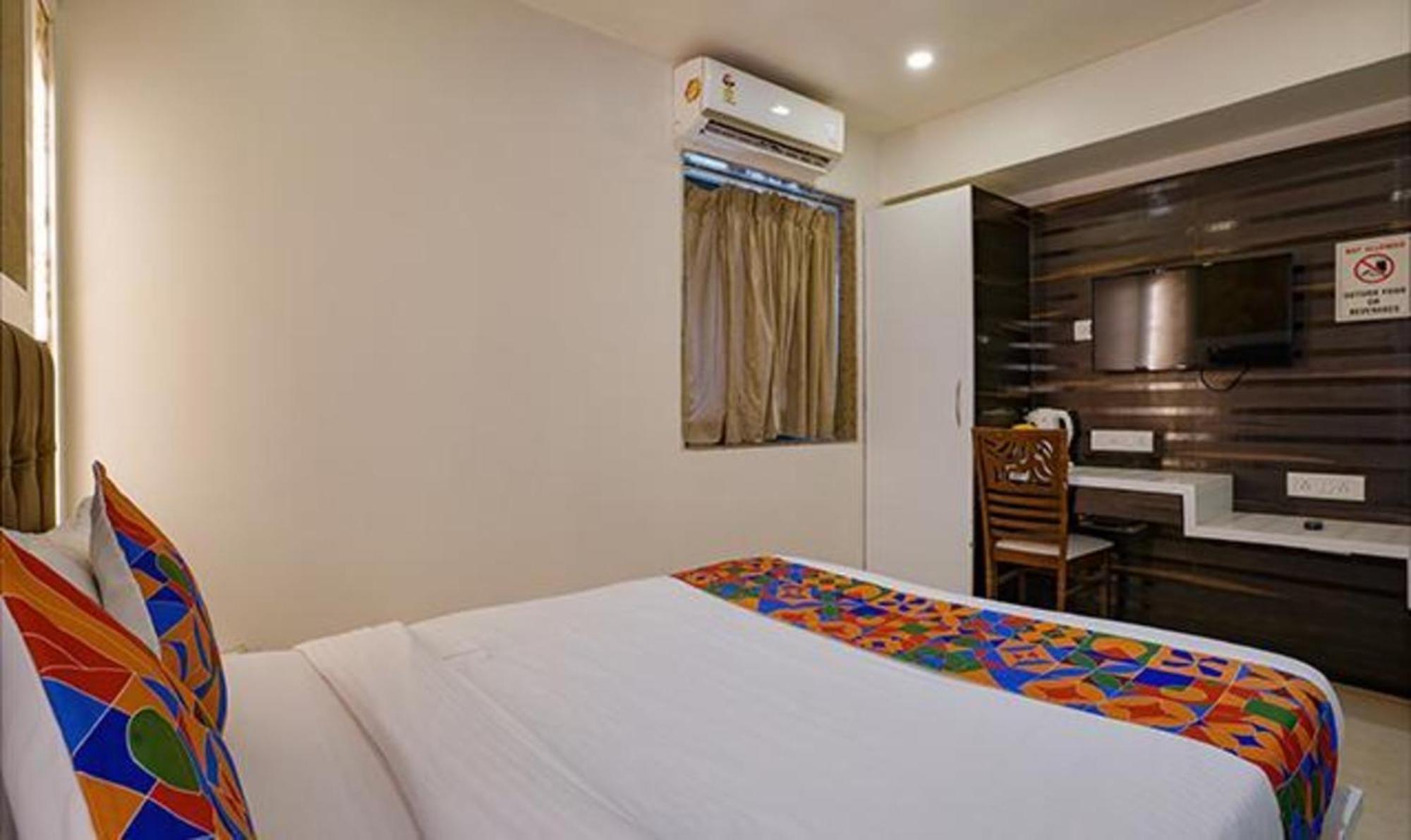 Fabexpress Veera Residency Hotel Mumbai Bagian luar foto