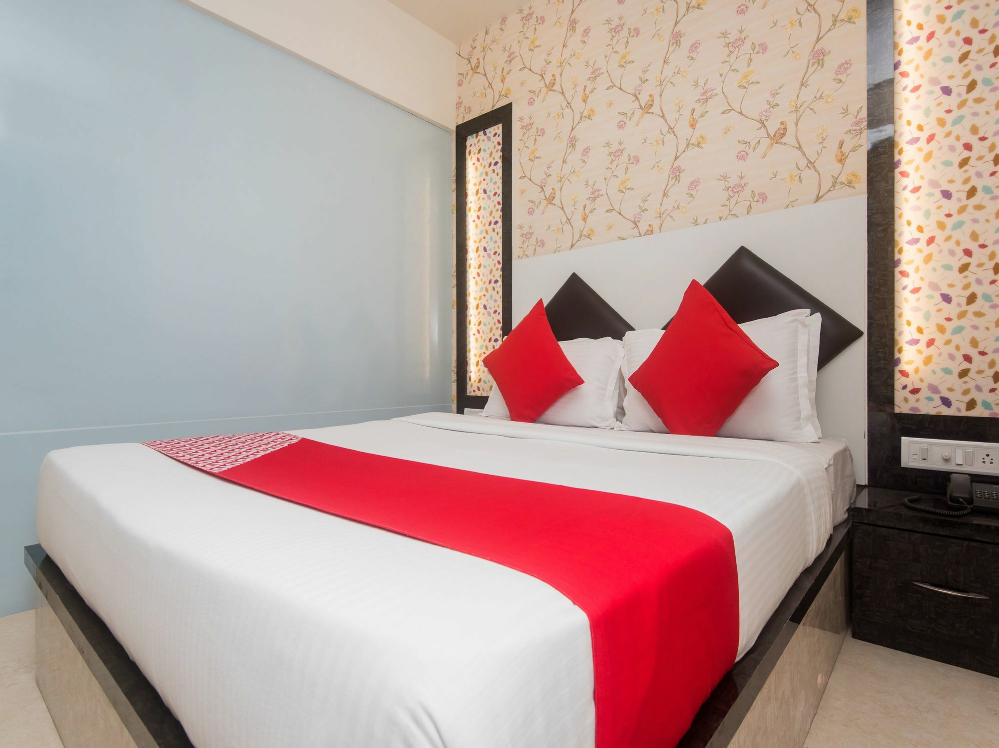 Fabexpress Veera Residency Hotel Mumbai Bagian luar foto